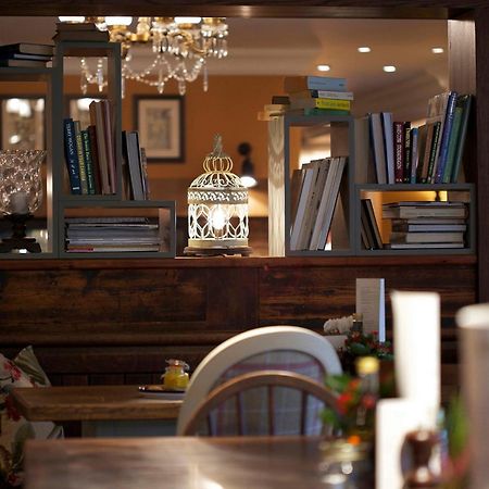 The Foley Hotell Claygate Eksteriør bilde