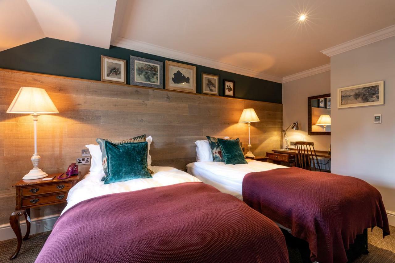 The Foley Hotell Claygate Eksteriør bilde